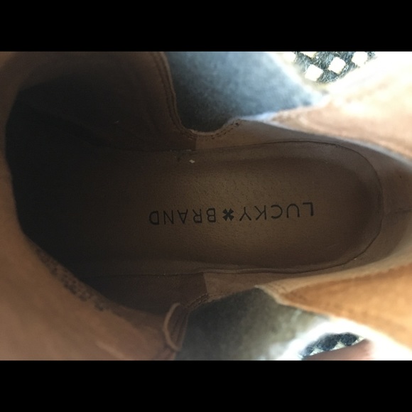 Lucky brand Chelsea boots - Picture 4 of 6
